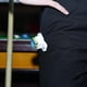 thumbnail image 2 of Mini Snooker Chalk Clamp Suministros de billar magnéticos profesionales (Blanco), 2 of 9