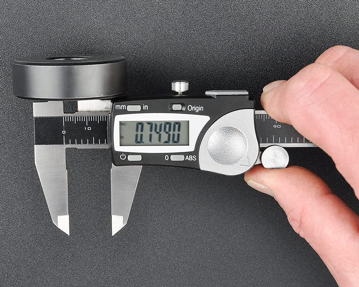 Fowler 54-100-004-2 Fowler 0-4" Economy Digital Caliper