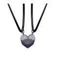 thumbnail image 1 of Collar de aleación magnética con forma de corazón de amor de Jinse para parejas, colgante de piedra de los deseos, collar de corazón a corazón, cadena de clavícula con forma de corazón, negro * plat, 1 of 5