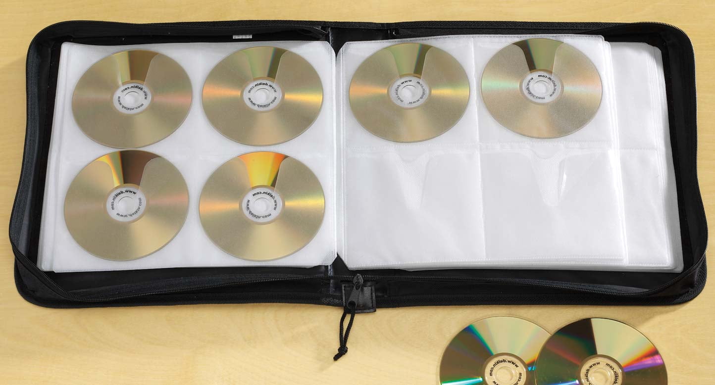 Walter Drake CD DVD Storage Binder Case with Clear Sleeves, 208