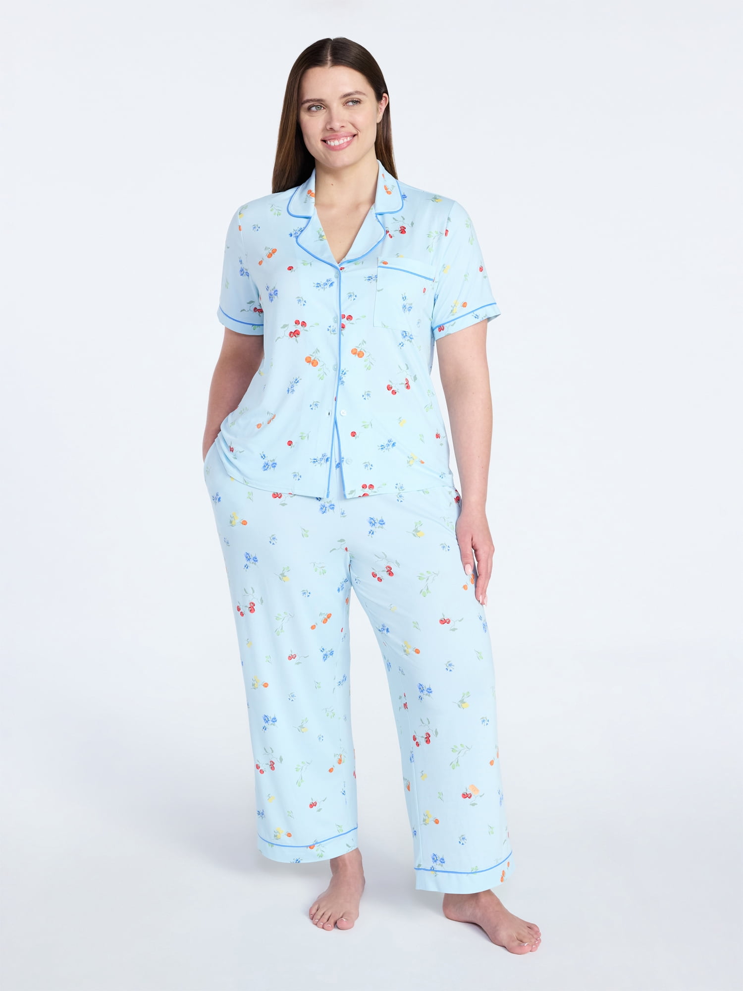 Joyspun Women's Dreamy Soft Collection Notch Collar Top and Capri Pants Pajama Set, 2-Piece, Sizes XS-3X