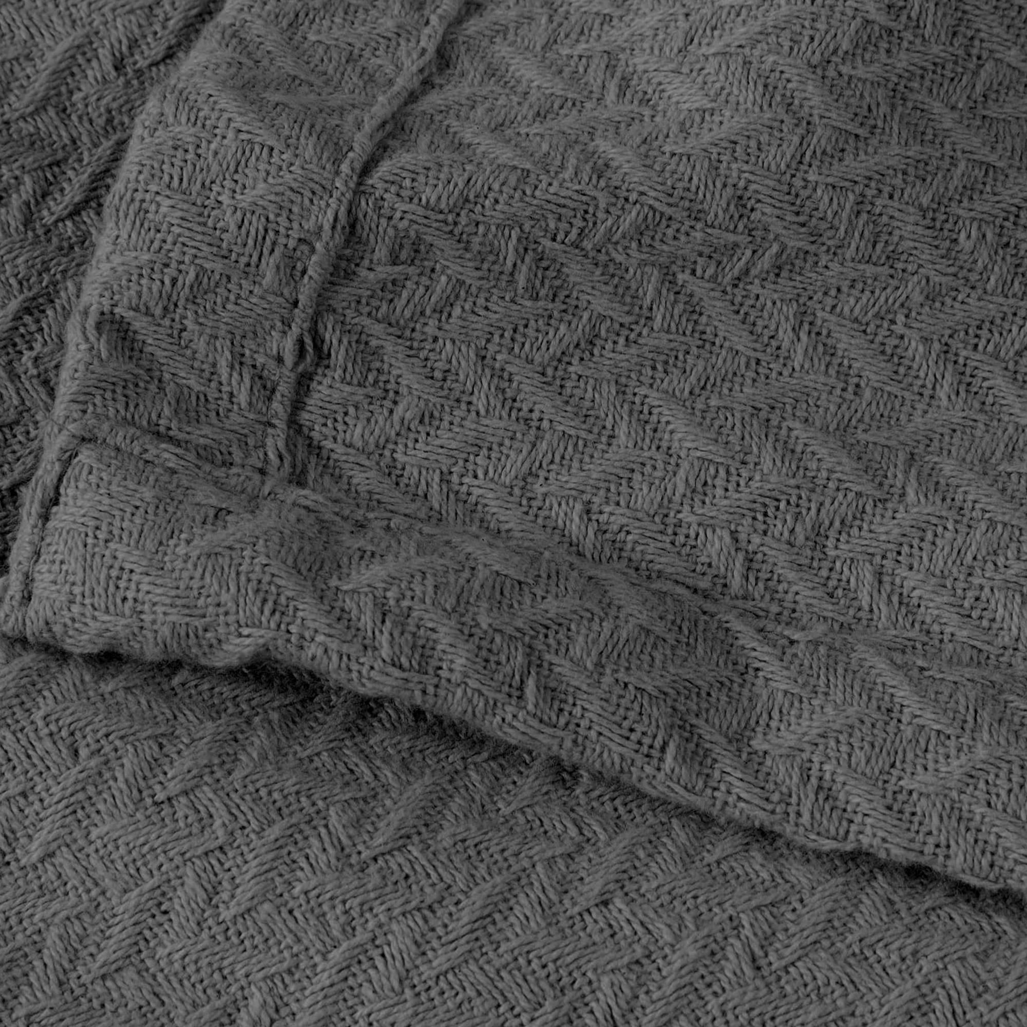 Superior Nobel Cotton Textured Chevron Woven Blanket, Full Queen, Charcoal