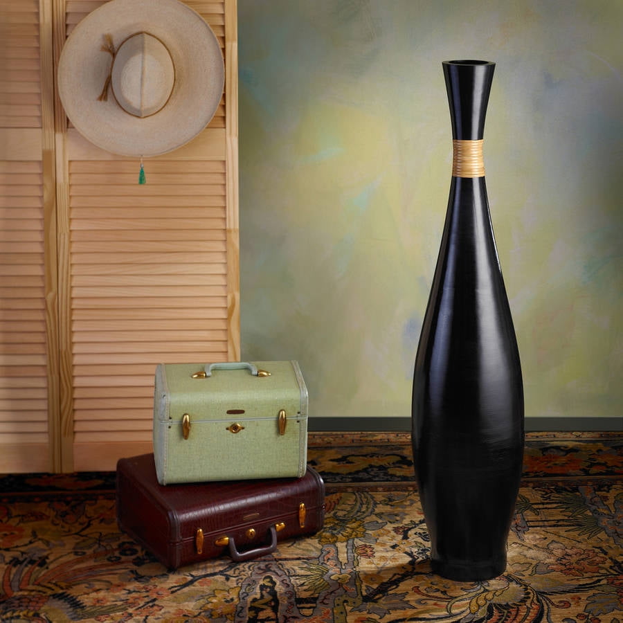 Black Trumpet Vase