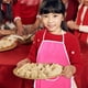 thumbnail image 3 of KAKOWELY 1 Juego de disfraz de chef para cosplay, delantal de chef para niños, gorro de chef, manopla de horno, tapete protector para cocinar, 3 of 4