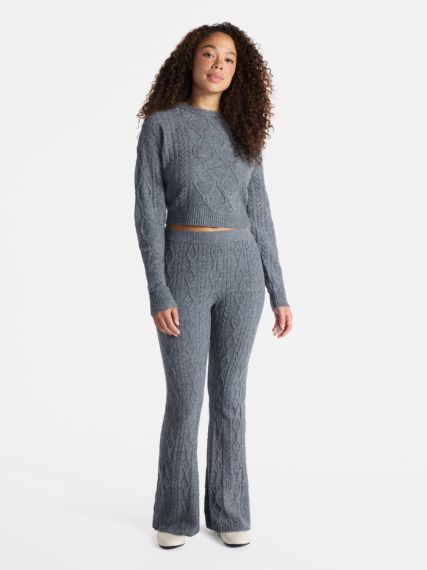 No Boundaries Cable Knit Pullover Sweater, Lightweight, Women’s
