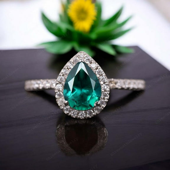 Vintage Emerald Engagement Ring Diamond Halo Proposal White Gold Ring Alternative Fine Women Jewelry May Birthstone Gift Ring