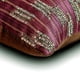 thumbnail image 2 of Funda de almohada lumbar decorativa morada de 30 x 40 cm (12 x 16 pulgadas), con bordado jacquard y lentejuelas, estilo moderno con estampado abstracto - Cynosure, 2 of 3