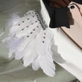 thumbnail image 3 of Broches retro, insignias, insignias artesanales para ropa, accesorios y decoración. Pluma blanca, 3 of 9