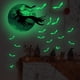 thumbnail image 1 of Pegatinas creativas de pared de murciélago bruja que brillan en la oscuridad de Halloween, pegatinas de pared fluorescentes decorativas para sala de estar y dormitorio, 1 of 5