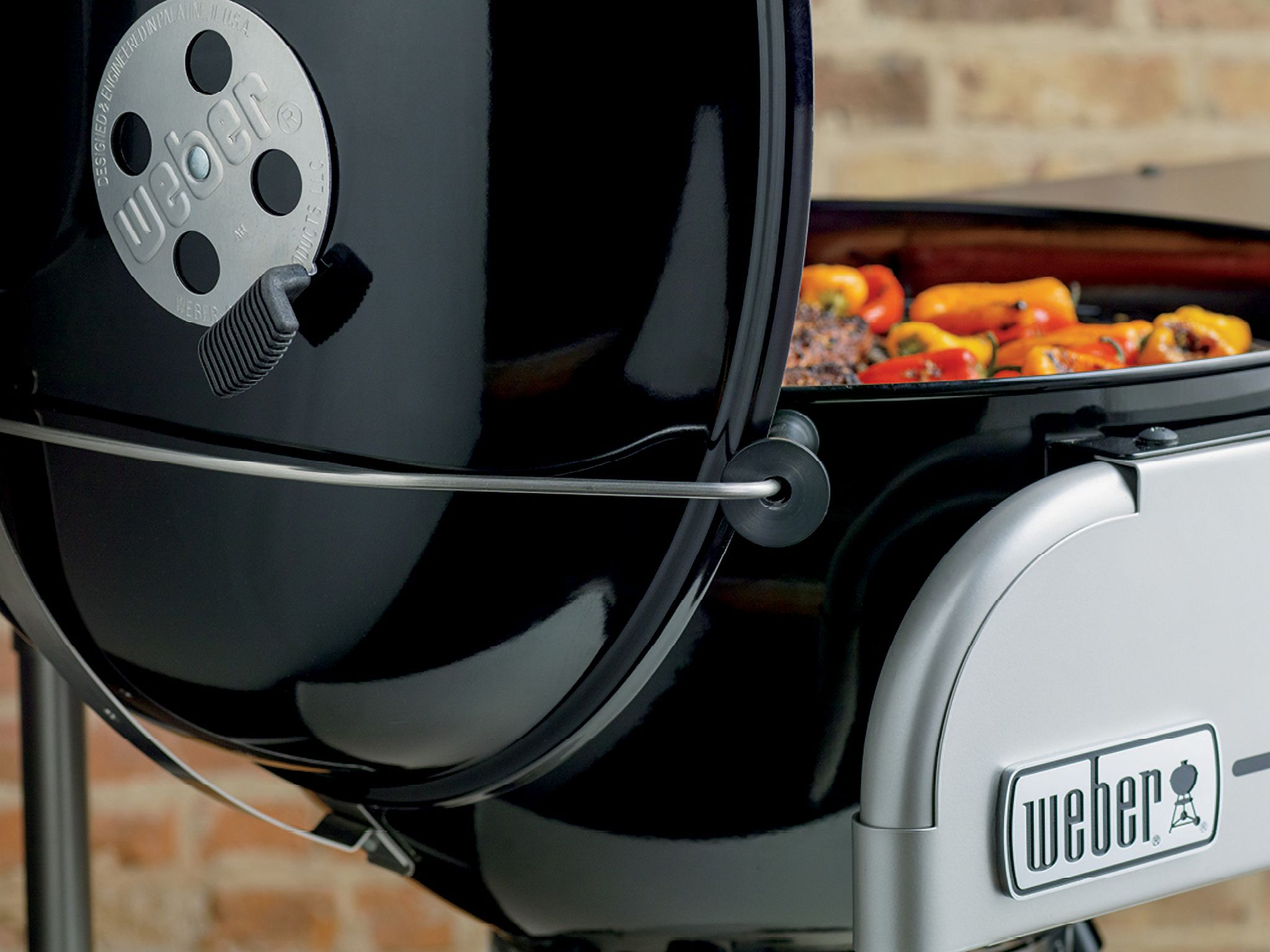 Weber Performer Deluxe 22" Charcoal Grill - image 5 of 17