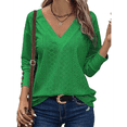 thumbnail image 2 of Blusas Elegantes e Informales para Mujer, con Cuello en V, Larga, Botones, Encaje Calado y Bordado. Verde M, 2 of 7