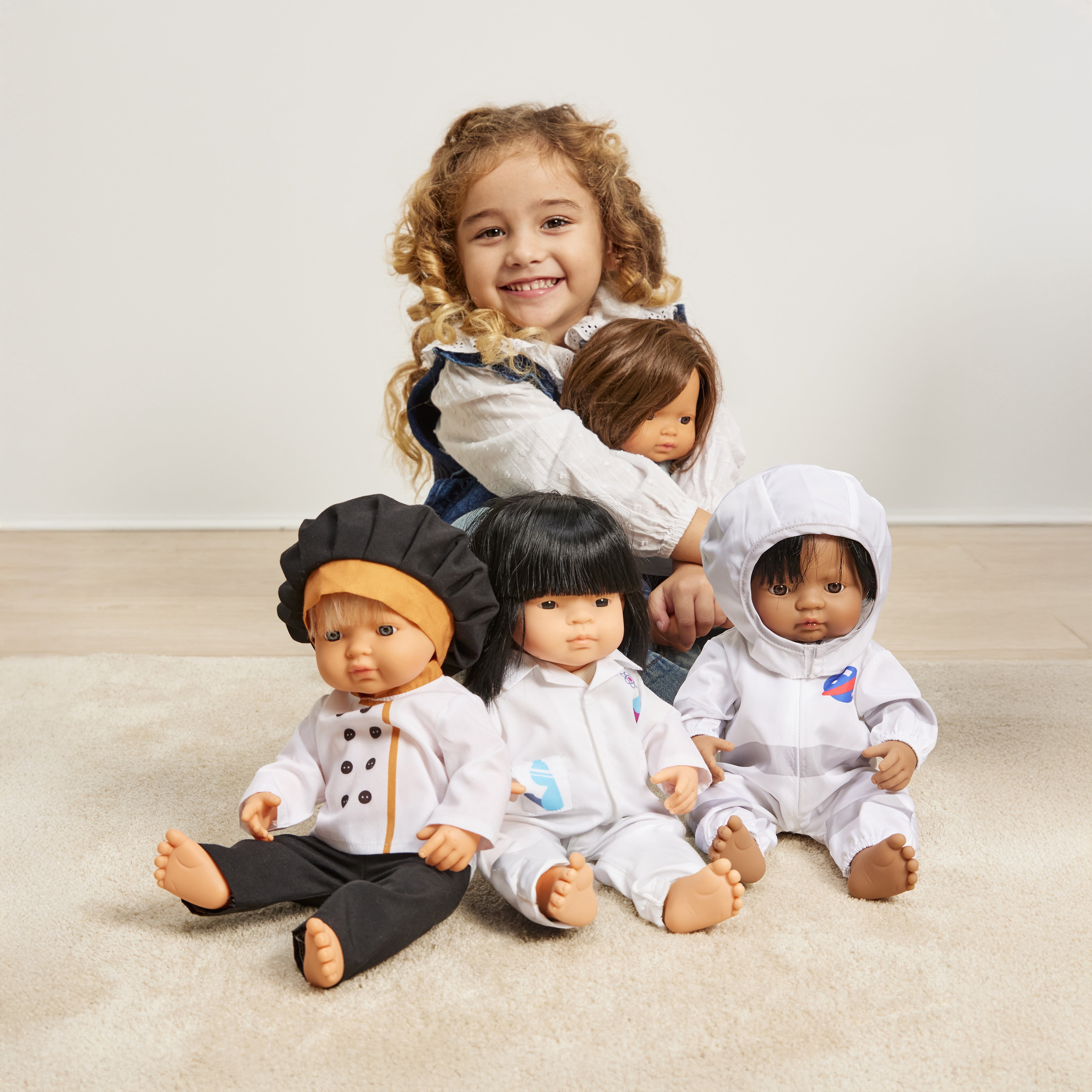 Miniland Set 6 Professional Clothing Sets 15"