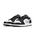 thumbnail image 3 of Nike Air Jordan 1 Retro Low - Zapatillas de baloncesto para hombre y mujer, clásicas, de cuero, cómodas, para deportes al aire libre, informales, para patineta, 3 of 5