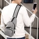 thumbnail image 5 of Hombres Mujeres Sling Bag Resistente al agua Hombro Pecho Bandolera Bolsas Sling Mochila con puerto de carga USB, 5 of 5