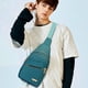 thumbnail image 4 of Xihbxyly Artículo En Liquidación Bolso Bandolera de Hombro y Diamantes de Moda, Mochila Impermeable de Gran Capacidad con Orificio para Datos, 4 of 7
