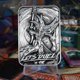thumbnail image 4 of Tarjeta metálica de coleccionista YU-GI-OH! Fanattik del Paladín Oscuro, 4 of 9