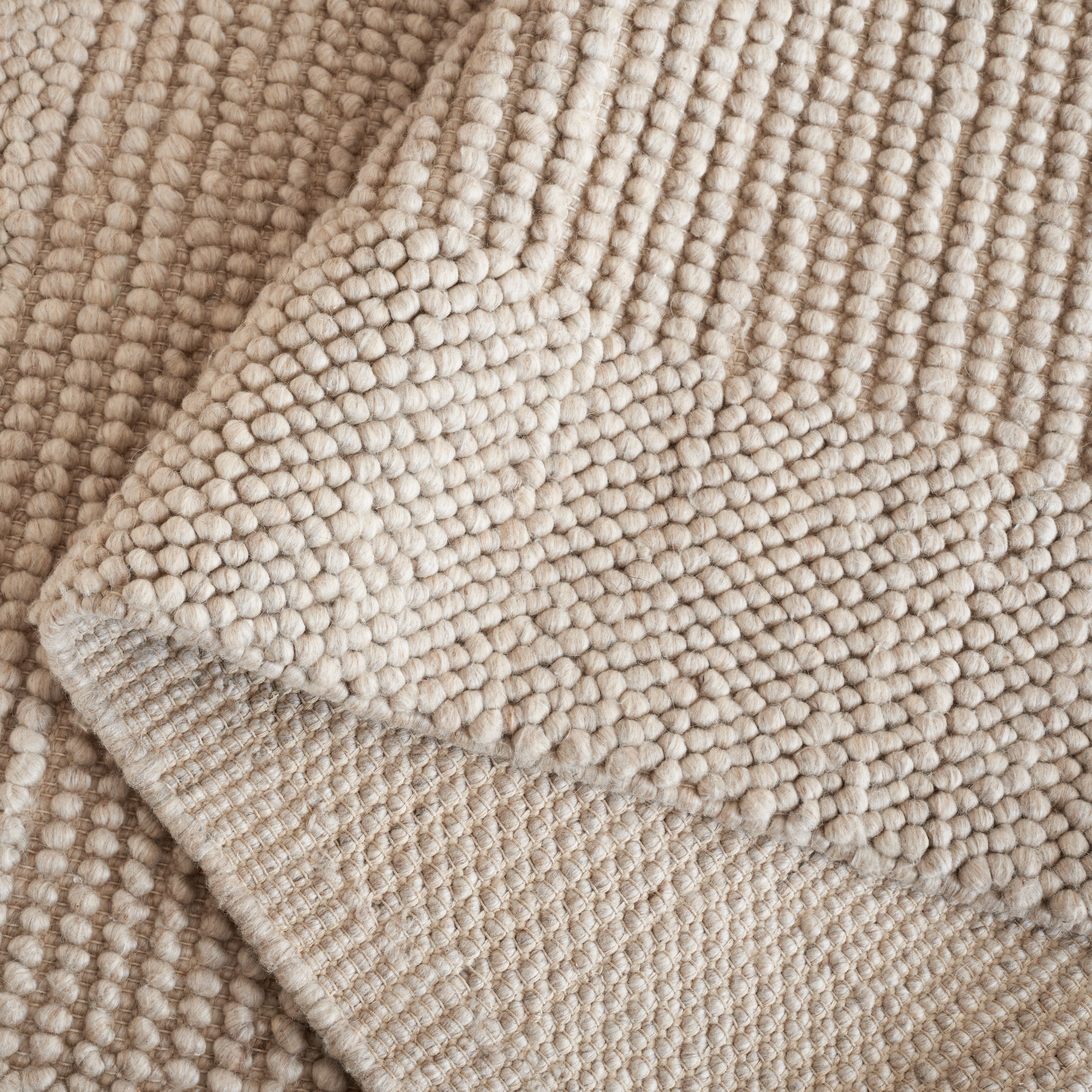 SAFAVIEH Natura Novilla Bordered Area Rug, Beige, 9' x 12'