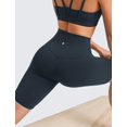 thumbnail image 4 of Shorts CRZ YOGA Butterluxe Biker Cintura Alta 20 cm Azul Marino S, 4 of 4