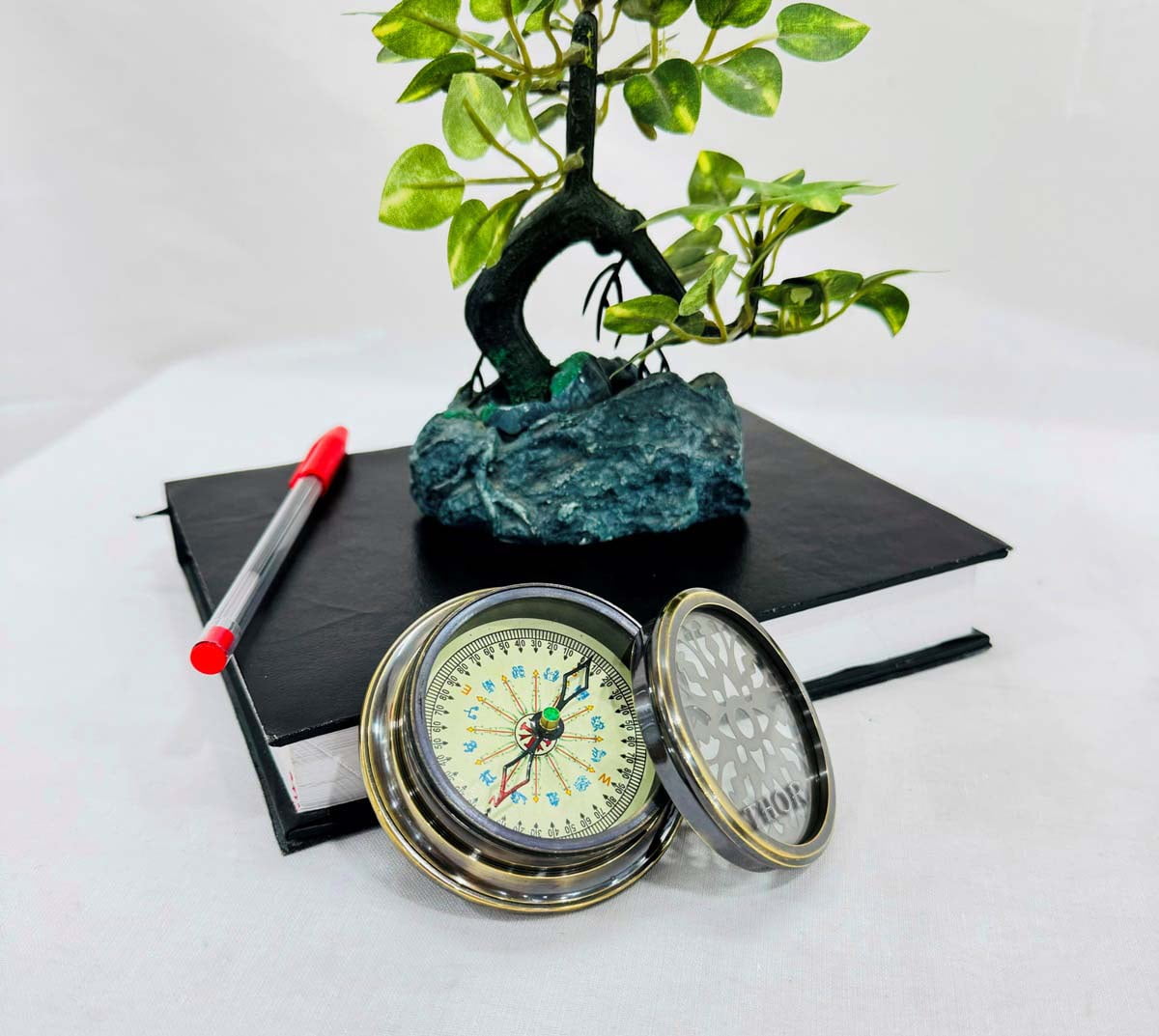 3" Nautical Brass Designer Pattern Direction Compass with Cap, Antique Look, Home Decor Gift Item