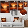 thumbnail image 4 of Designart "Golden Sands of Egypt II" Egypt Metal Art Living Room, 4 of 5