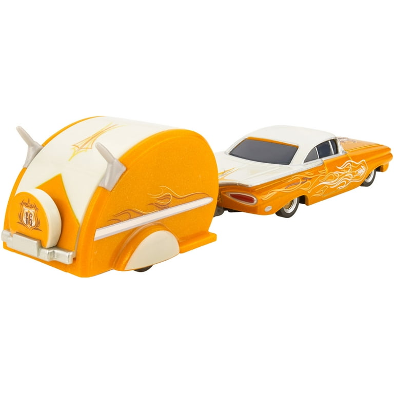 Disney/Pixar Cars Road Trip Ramone & Trailer Character Vehicle