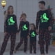 thumbnail image 4 of Conjuntos de pijamas de Halloween, conjunto de pijamas luminosos de manga larga, estampado de fantasma luminoso, ropa de dormir brillante, ropa de fiesta para el hogar, 4 of 4
