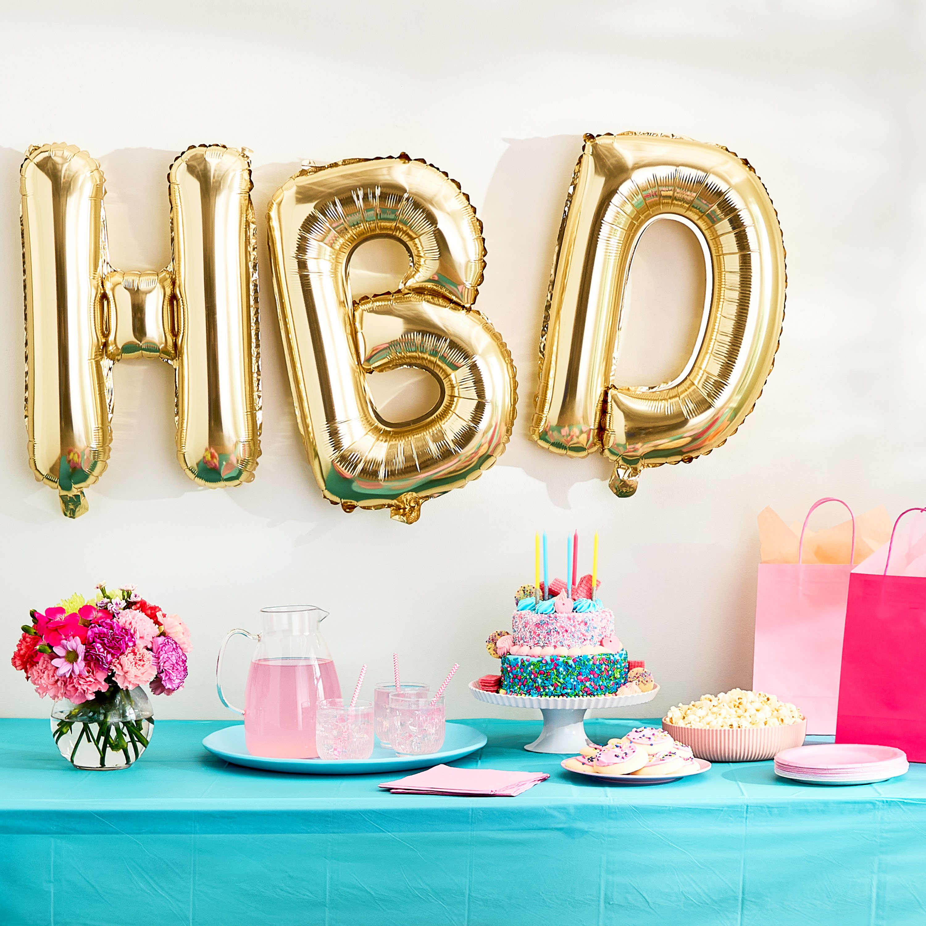 Way To Celebrate Gold Happy Birthday Foil Balloon Banner, 16 Pieces photo 2