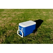 Igloo Wheelie Cool 38 QT Hard Sided Cooler with Wheels, Blue