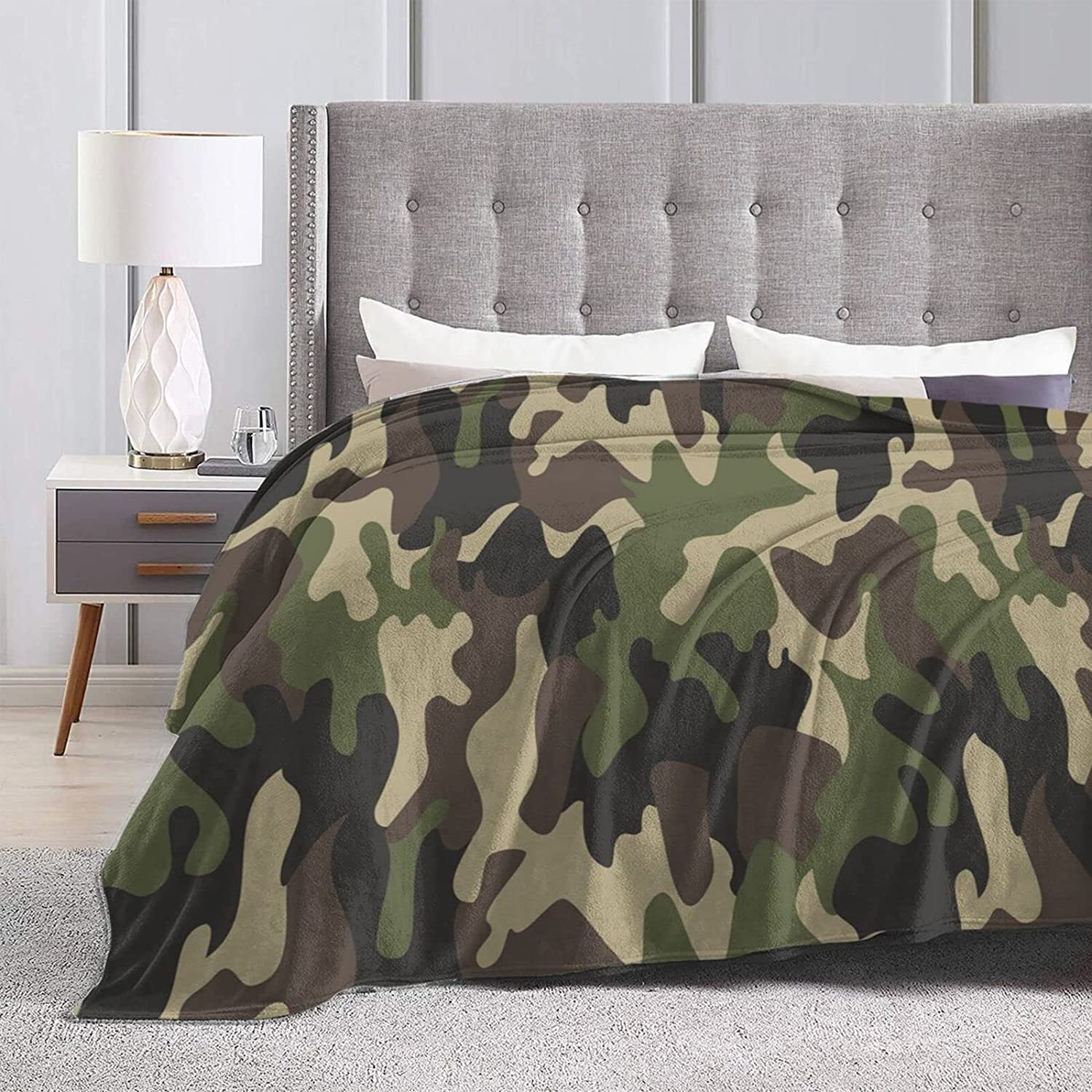 Military Camouflage Throw Blanket Ultra Soft Warm All Season Green Camo Decorative Fleece Blankets for Bed Chair Car Sofa Couch Bedroom 60"X50"