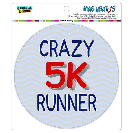 Crazy 5K Runner Marathon - Circle MAG-NEATO'S(TM) Car/Refrigerator