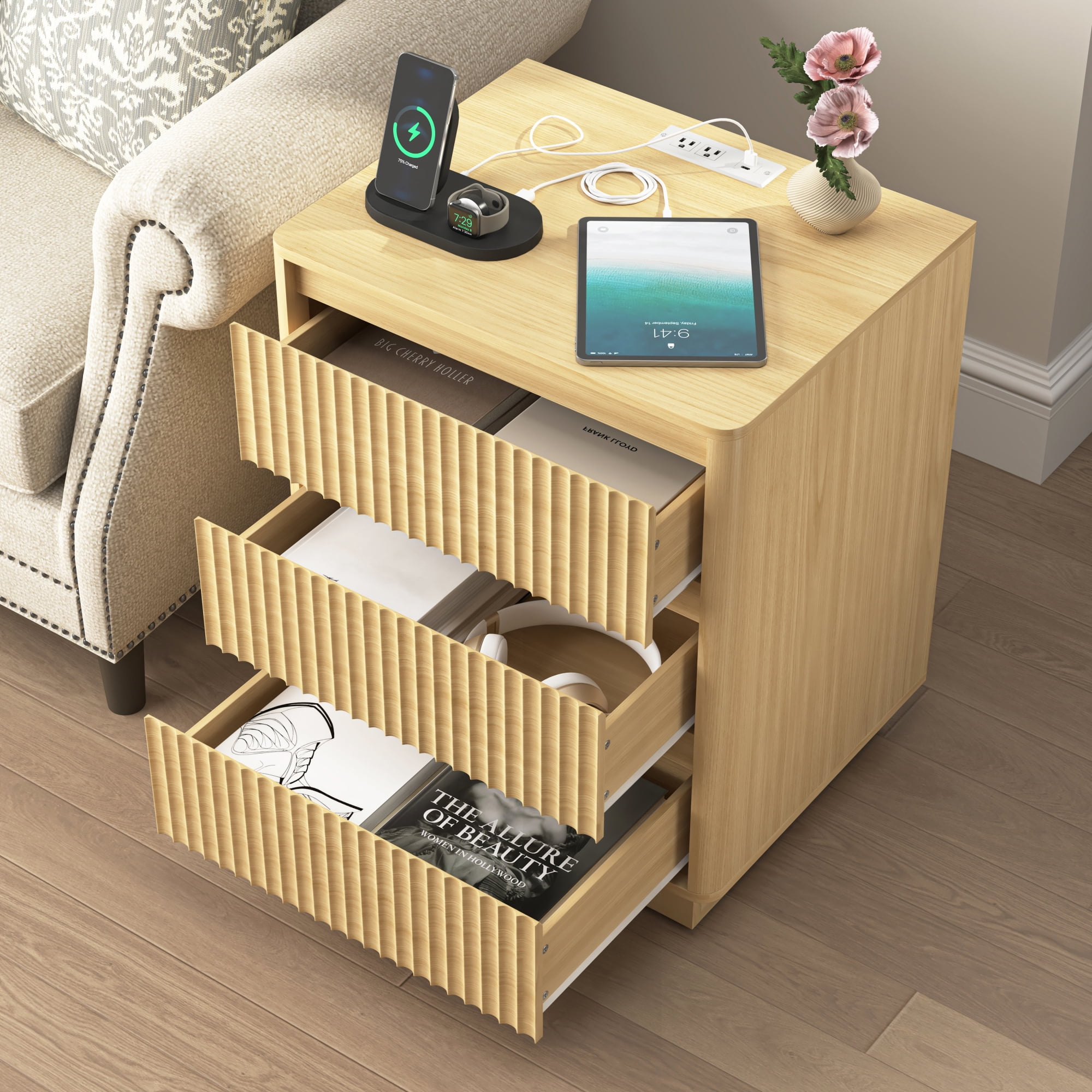 Leumius 3-Drawer Small Nightstand Set of 2 with Charging Station,Modern Sofa Side Table End Table Wood Storage Cabinet for Living Room,Bedroom,Office,Natural