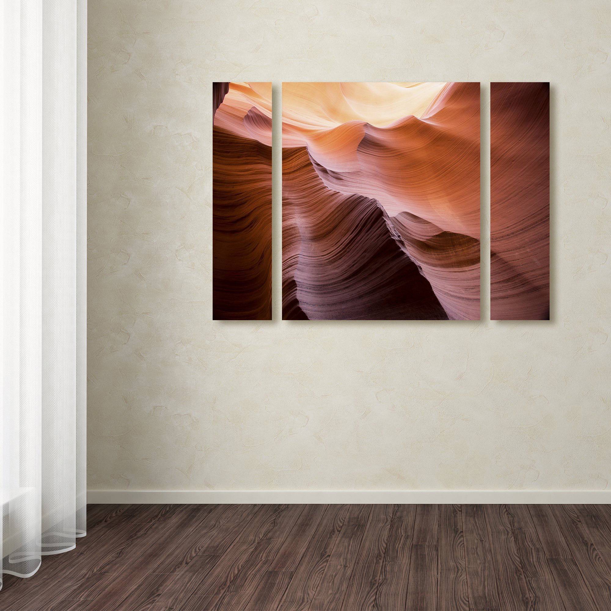 Trademark Fine Art ''Smooth II'' by Moises Levy 24" x 32" Multi Panel Art Set (886511904996)