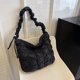 thumbnail image 1 of Bolsa Bolso de hombro para mujer Bolso de mujer con hilo bordado acolchado plisado con nube (negro), 1 of 8