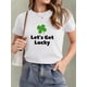 thumbnail image 1 of Camiseta con estampado de trébol de la suerte para el Día de San Patricio para mujer: estilo vintage, manga corta, cuello redondo, algodón transpirable, estilo informal., 1 of 5