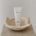 thumbnail image 3 of Crema Hidratante ONE THING Centella Vegana 3.38 fl. oz. para Toda Piel, 3 of 9