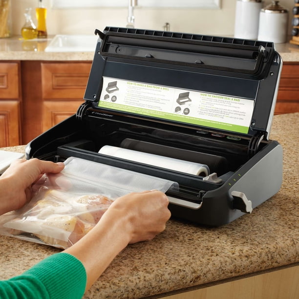 FoodSaver FM2100 Manual Kitchen Vacuum Sealer System with Bag