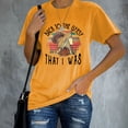 thumbnail image 2 of Camiseta de verano holgada y transpirable con cuello redondo y estampado de letras, talla XL, color amarillo mostaza, manga corta para mujer, 2 of 6