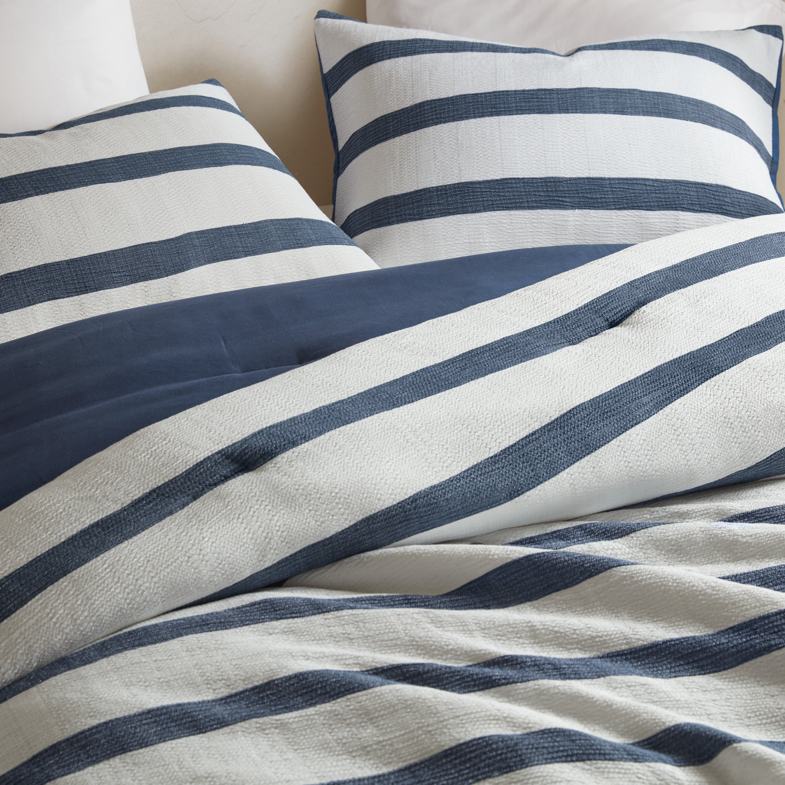 Regency Heights Full/Queen Comforter Set, Striped Texture Bedding Comforter Sets, 3 Pieces Tonal Stripes Woven Comforter with Pillow Sham, Blue