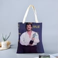 thumbnail image 2 of Pedro Pascal Bolso de tela con estampado de lienzo para mujer, bolsa de compras reutilizable y estética, con cremallera interior, regalo para mujer,38*45cm., 2 of 6