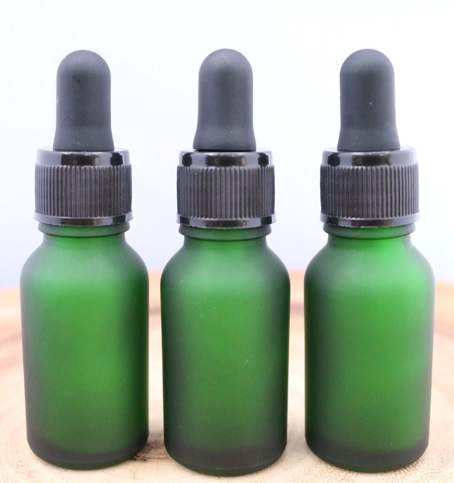 1/2 oz Green Glass Bottle with Glass Eye Dropper (15ml) Pack of 32