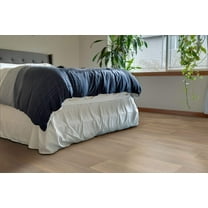 MT BACHELOR OAK 7.75 in. x 47.8 in. Laminate Hardwood Floor Planks 20.4 sq. ft. (8 planks)