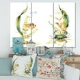 thumbnail image 2 of Designart ' Tropical Fish With Air Bubble and Algae ' Traditional Canvas Wall Art Print, 2 of 3