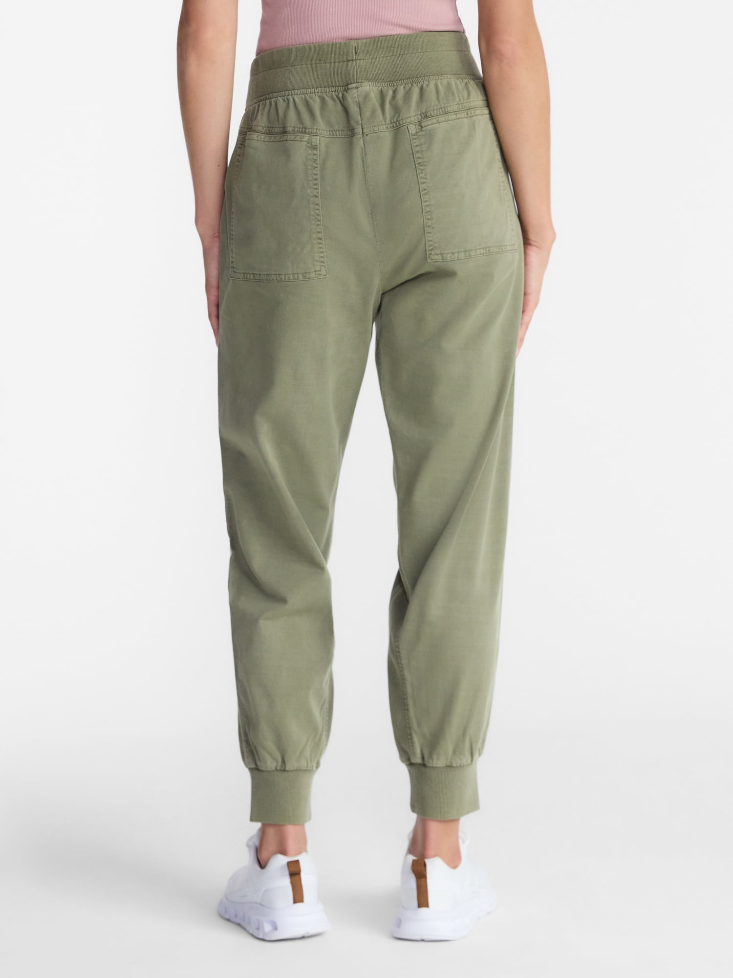 Avia Women's and Women's Plus Relaxed Fit Joggers, 28'' Inseam, Sizes XS-4X