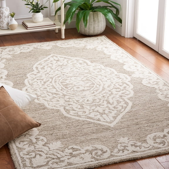SAFAVIEH Abstract Maras Oriental Area Rug, Beige/Ivory, 5' x 8'