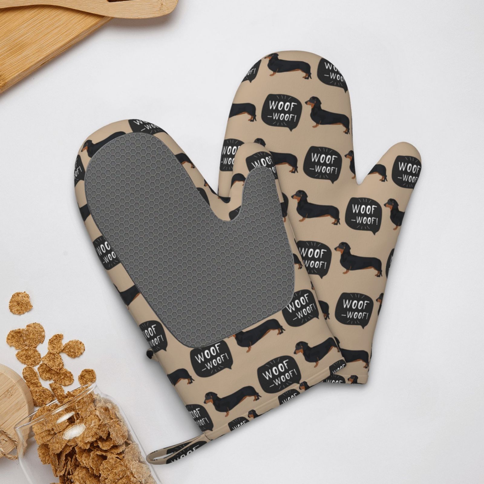 Hirioo Dachshund Dog Woof for Silicone Oven Mitts for BBQ, Baking, Cooking, Set of 2, Heat Resistant 260℃, Non-Slip Kitchen Essentials