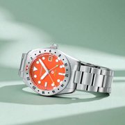Spinnaker Croft 39 GMT Automatic Flame Red
