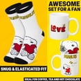 thumbnail image 4 of Set de Regalo Get Trend: Taza Peanuts Snoopy 340ml y Calcetines, 4 of 6