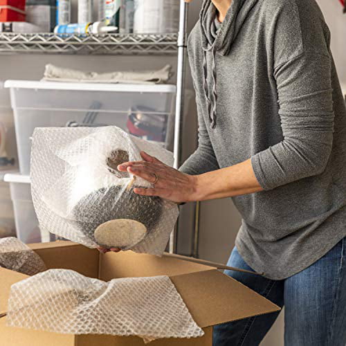  Duck Brand Small Bubble Cushioning Wrap for Moving, Shipping &  Mailing, 175 FT Bubble Packing Wrap Extra Protection Packaging Boxes &  Mailers, Clear Bubble Roll Moving Supplies Perforated Every 12