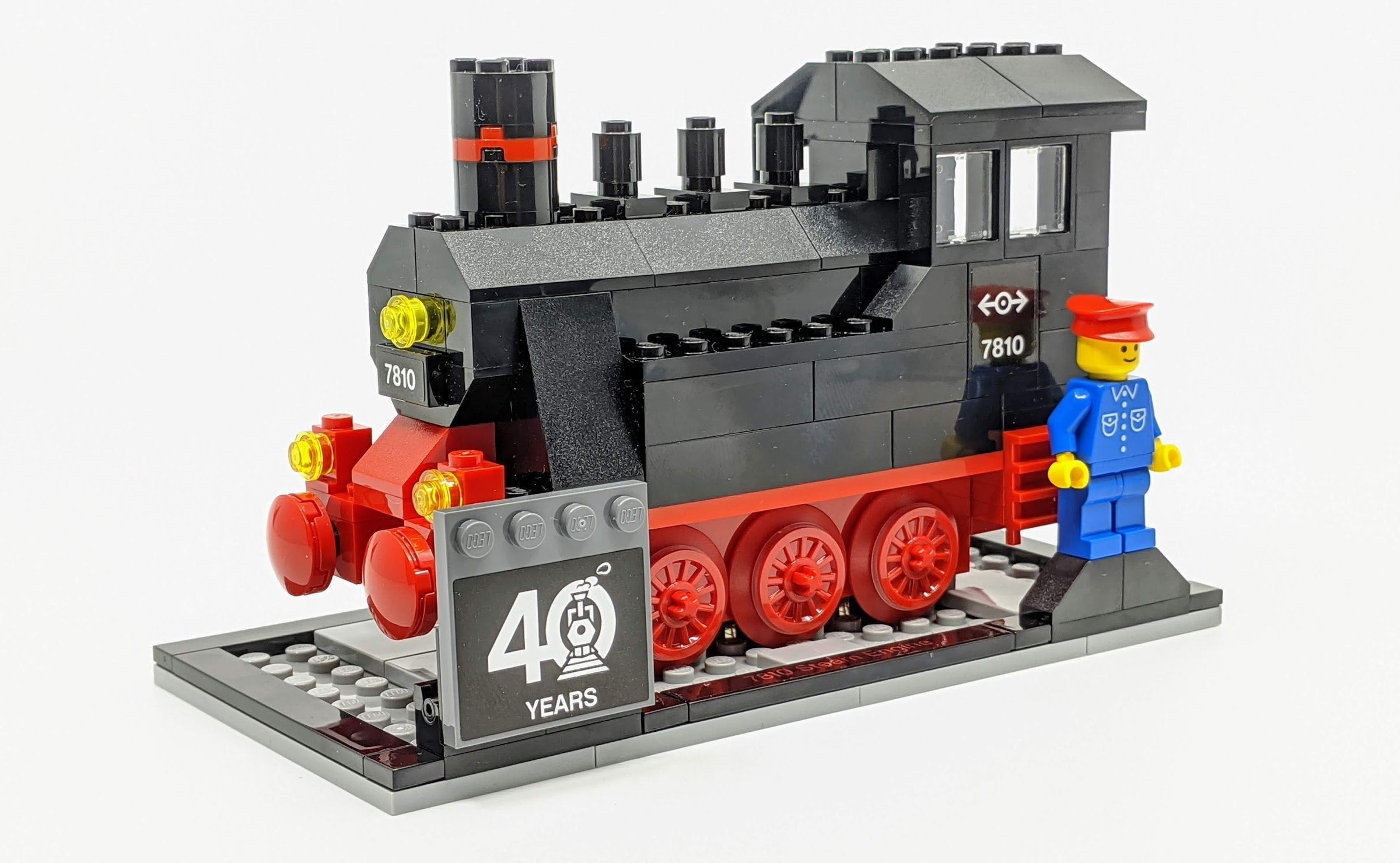 LEGO Steam Engine 40 Years Exclusive 188 Piece Building Set 40370