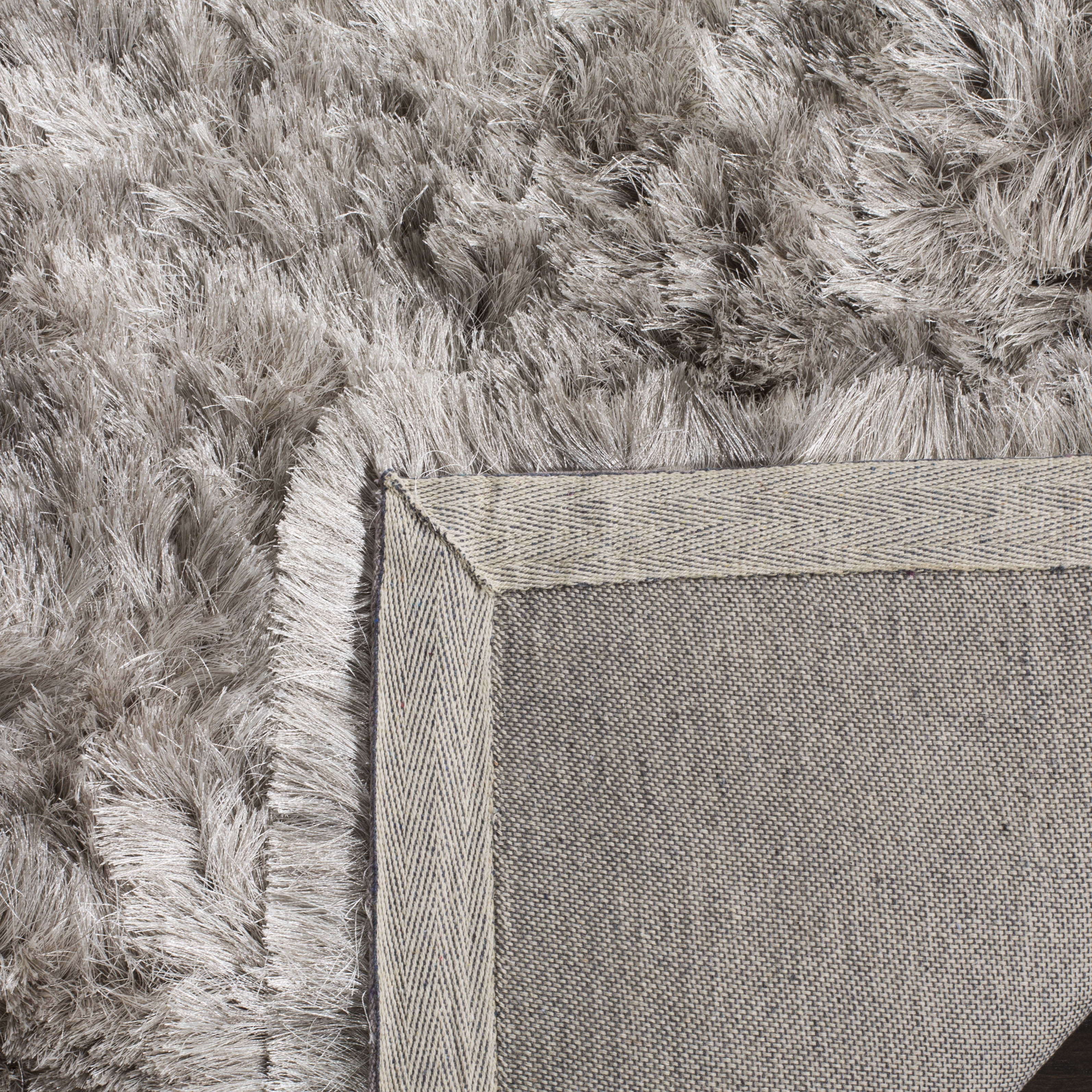 SAFAVIEH Ocean Trellis Solid Plush Polyester Shag Area Rug, Light Grey, 4' x 6'